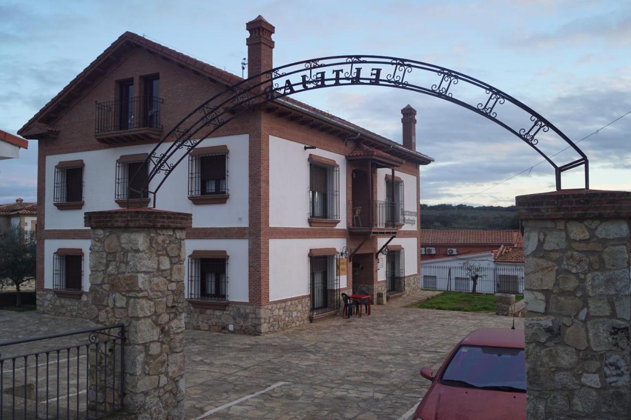 Apartamentos Rurales Monfraguee Torrejón el Rubio Dış mekan fotoğraf