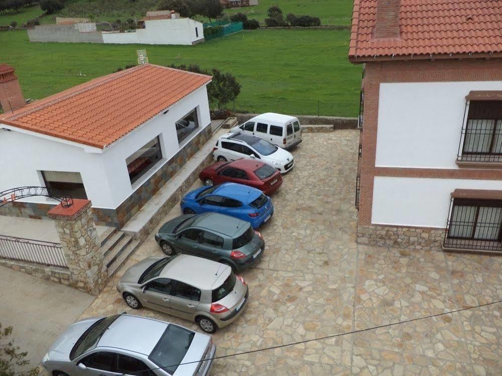 Apartamentos Rurales Monfraguee Torrejón el Rubio Dış mekan fotoğraf