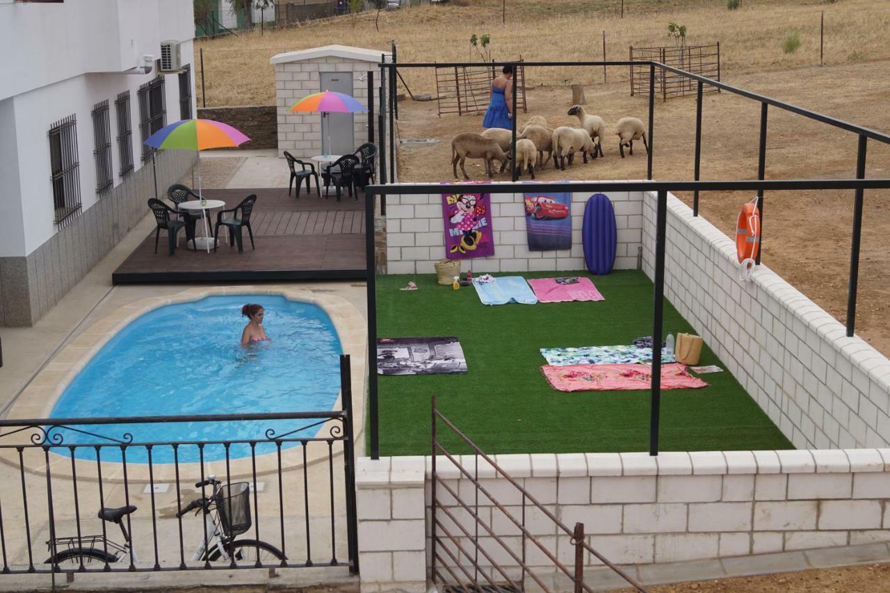 Apartamentos Rurales Monfraguee Torrejón el Rubio Dış mekan fotoğraf